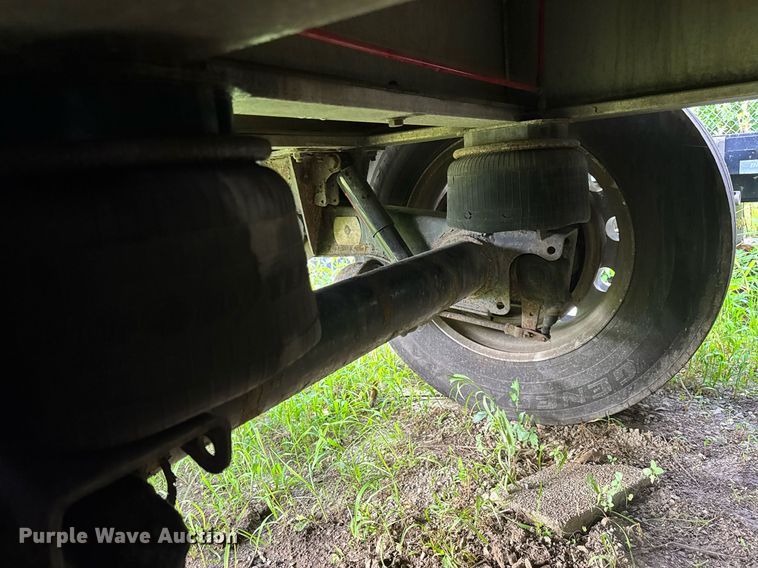 image for item EN4589 2005 Fontaine AFTW-5-8048WSAWI flatbed trailer