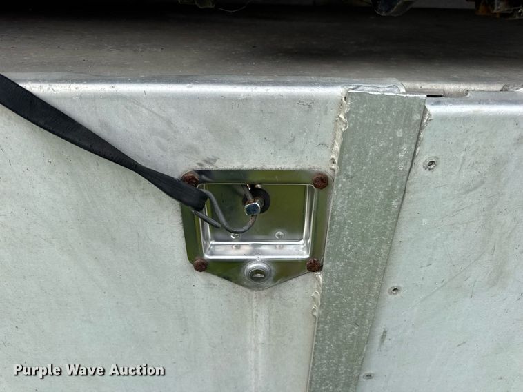 image for item EN4589 2005 Fontaine AFTW-5-8048WSAWI flatbed trailer