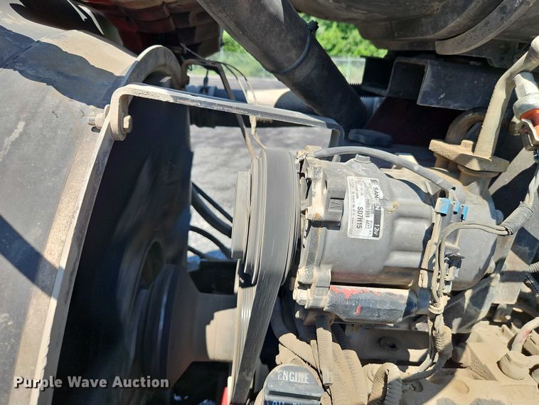 image for item EO4507 2009 Kenworth T800 truck cab and chassis