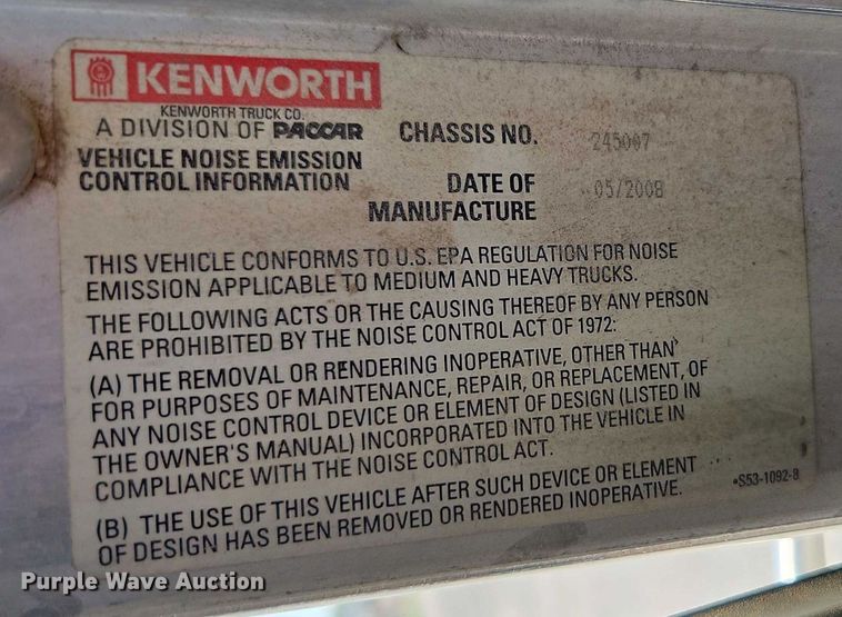 image for item EO4507 2009 Kenworth T800 truck cab and chassis