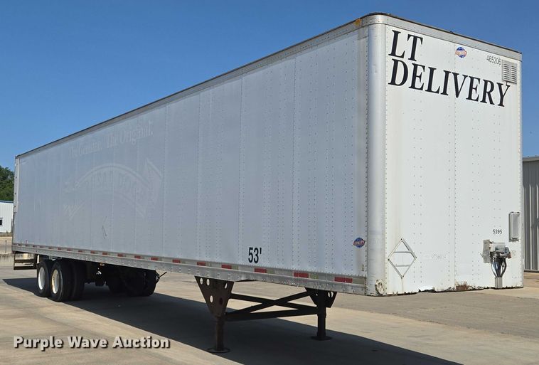 image for item EQ6556 2007 Utility dry van trailer