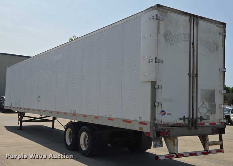 image for item EQ6556 2007 Utility dry van trailer