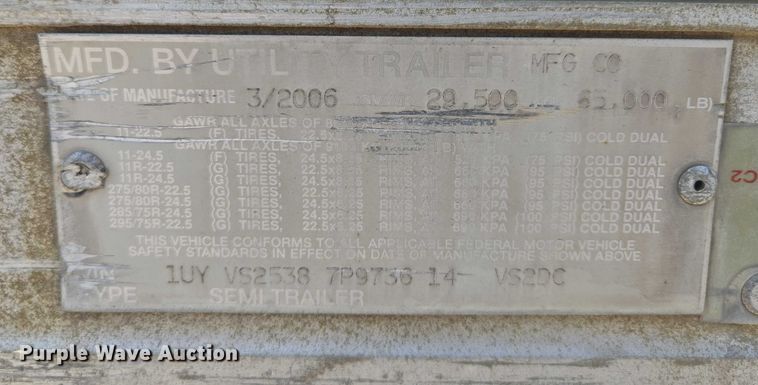 image for item EQ6556 2007 Utility dry van trailer