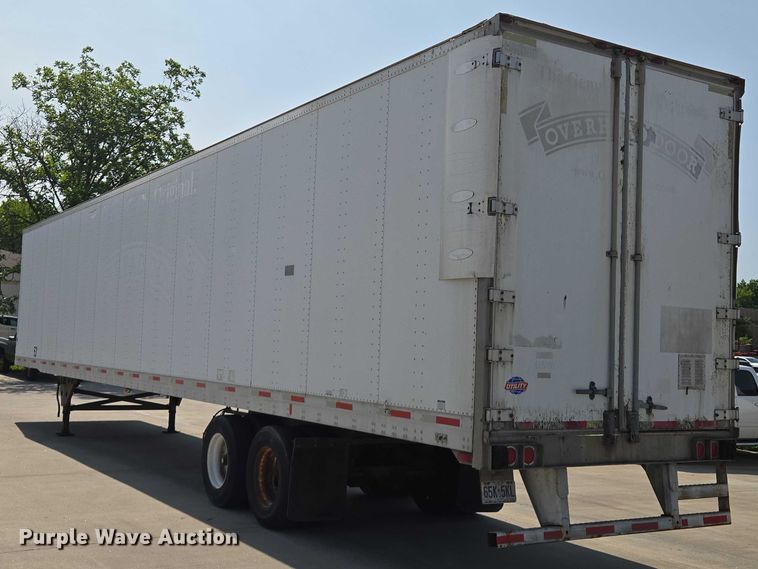 image for item EQ6557 2007 Utility dry van trailer