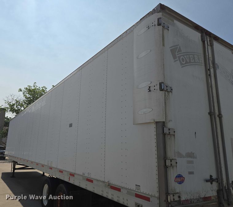 image for item EQ6557 2007 Utility dry van trailer