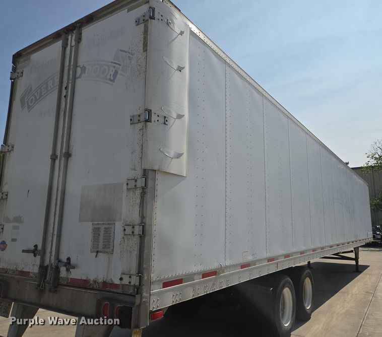 image for item EQ6557 2007 Utility dry van trailer