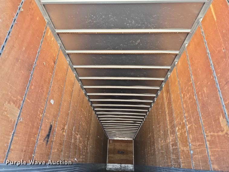 image for item EQ6557 2007 Utility dry van trailer