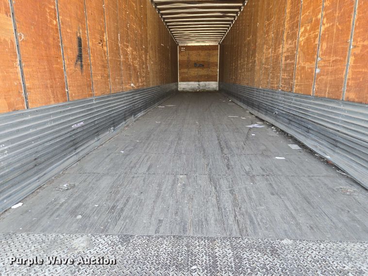 image for item EQ6557 2007 Utility dry van trailer