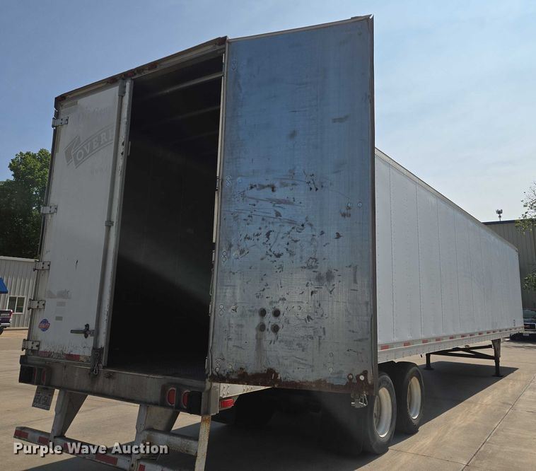 image for item EQ6557 2007 Utility dry van trailer