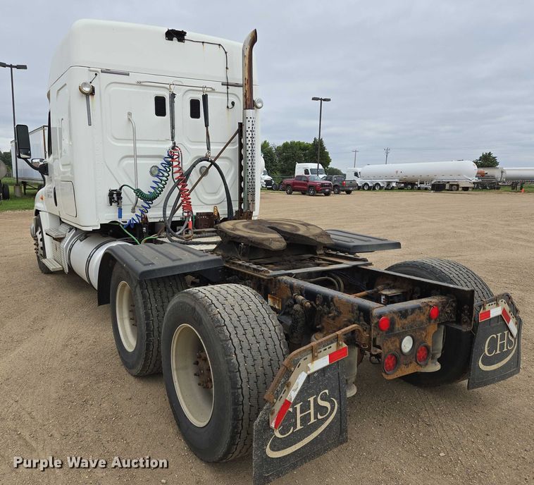 image for item ER5258 2015 Freightliner Cascadia 125 semi truck