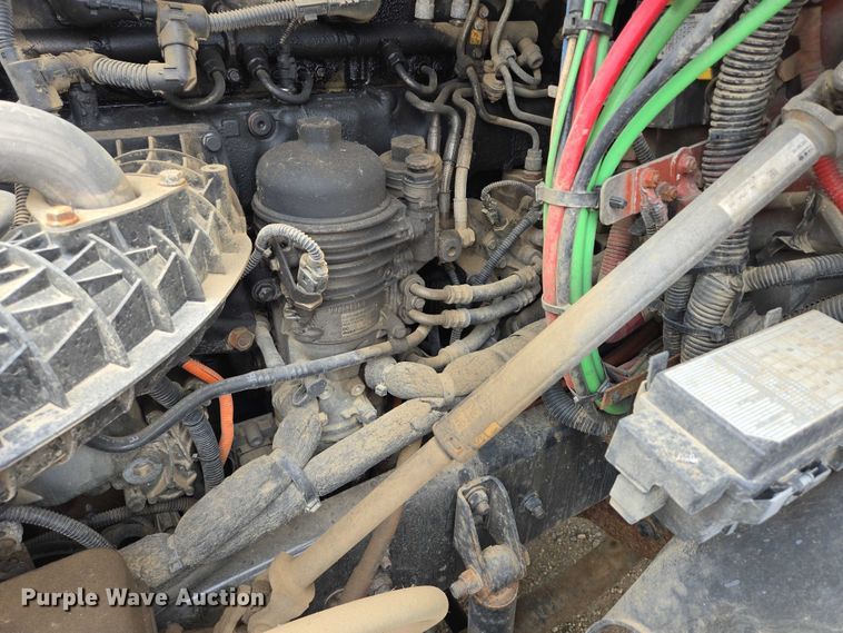 image for item ER5258 2015 Freightliner Cascadia 125 semi truck