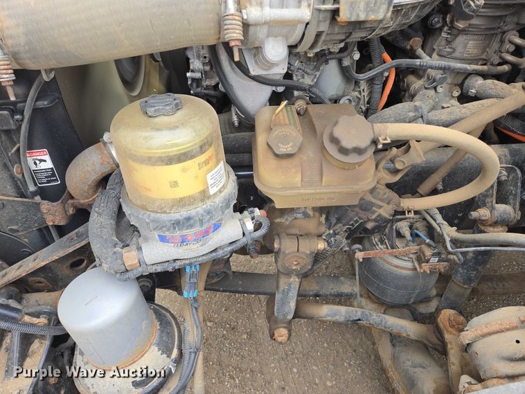 image for item ER5258 2015 Freightliner Cascadia 125 semi truck