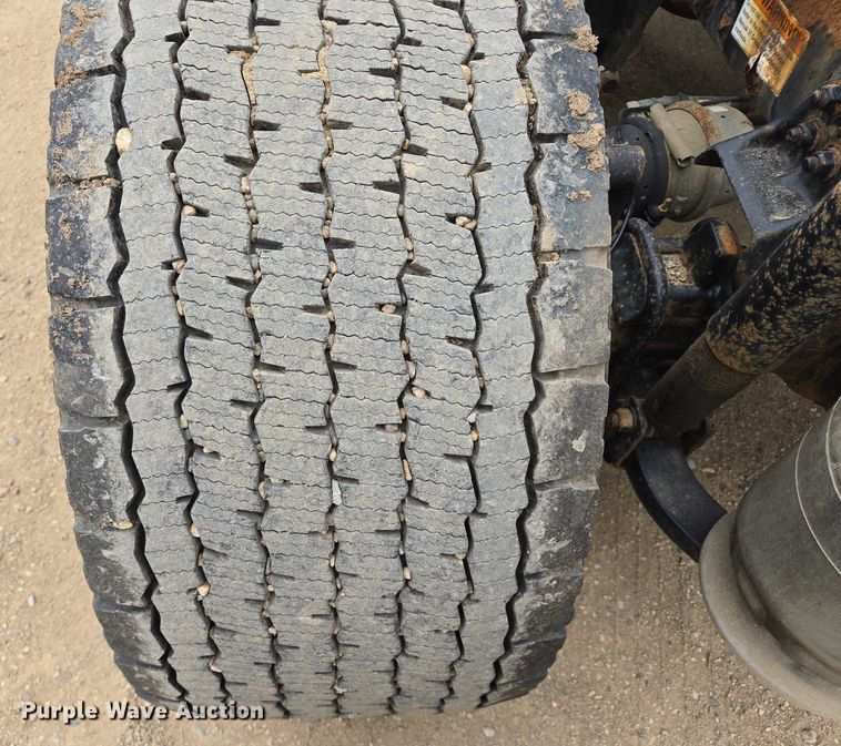 image for item ER5258 2015 Freightliner Cascadia 125 semi truck