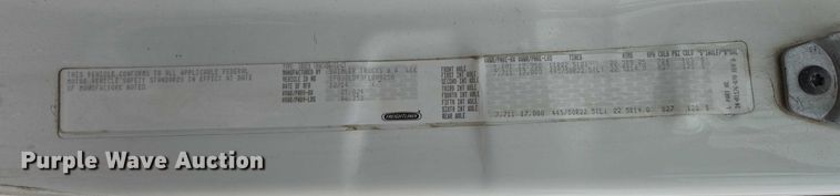 image for item ER5258 2015 Freightliner Cascadia 125 semi truck