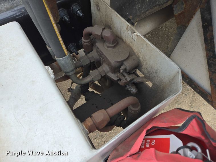 image for item ER5259 2015 Freightliner Cascadia 125 semi truck