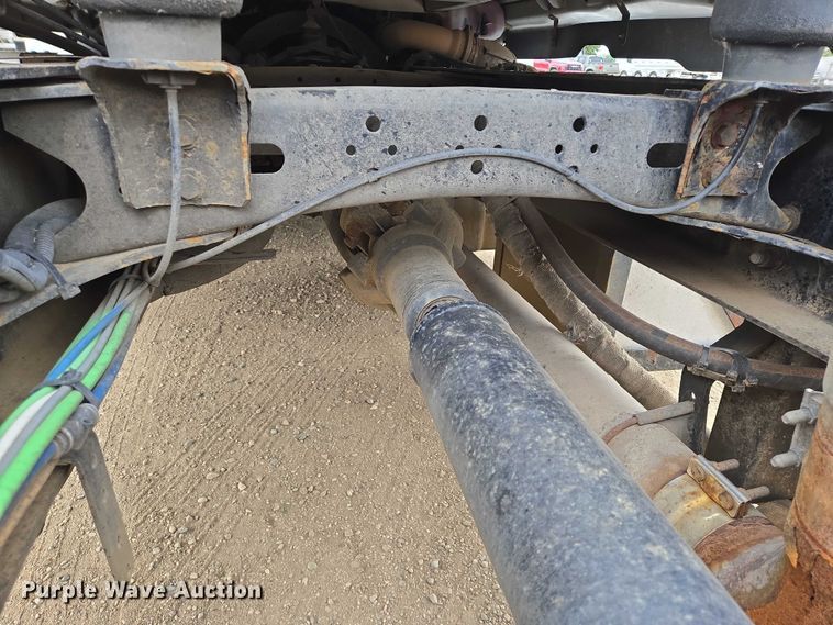 image for item ER5259 2015 Freightliner Cascadia 125 semi truck