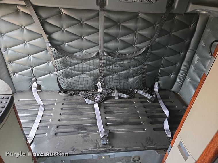 image for item ER5259 2015 Freightliner Cascadia 125 semi truck