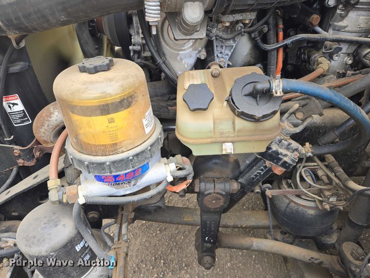 image for item ER5259 2015 Freightliner Cascadia 125 semi truck