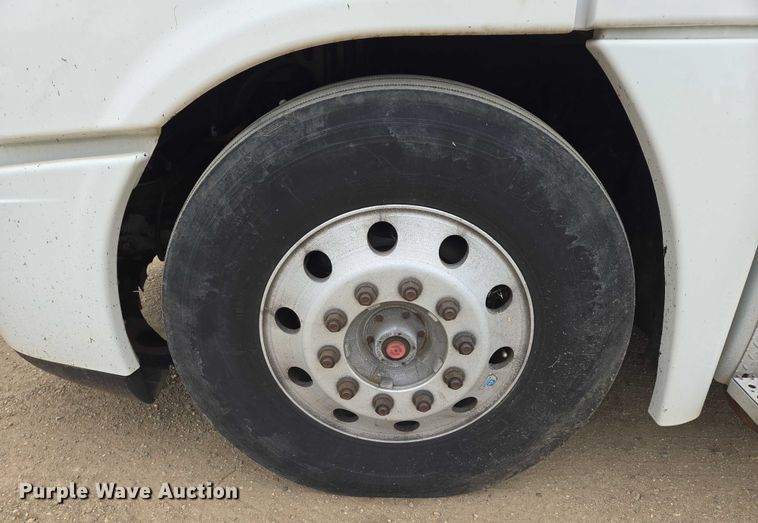 image for item ER5259 2015 Freightliner Cascadia 125 semi truck