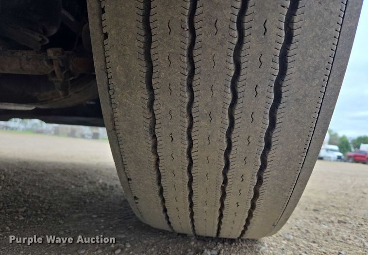 image for item ER5259 2015 Freightliner Cascadia 125 semi truck