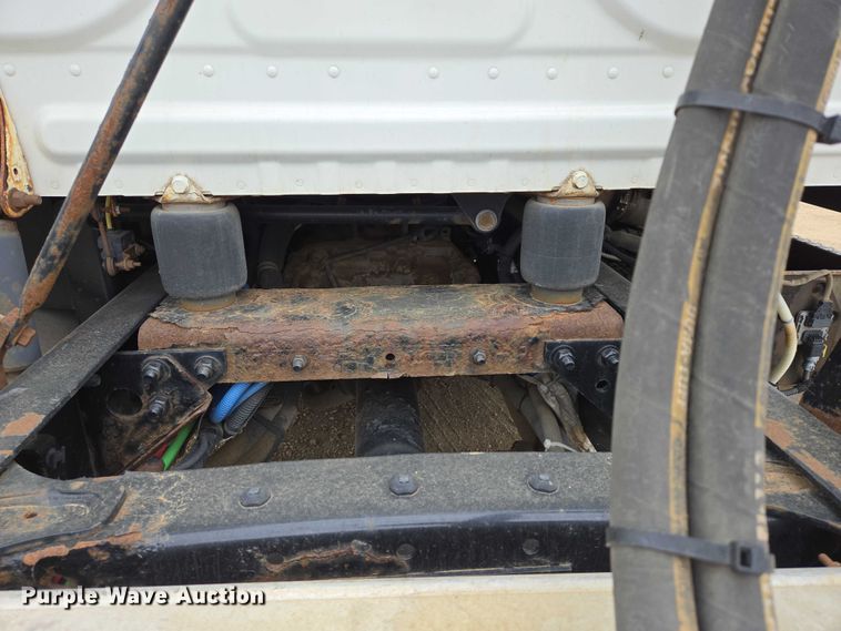 image for item ER5262 2014 Freightliner Cascadia 125 semi truck