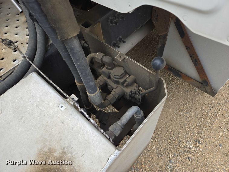 image for item ER5263 2015 Freightliner Cascadia 125 semi truck