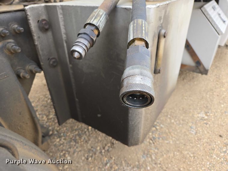 image for item ER5263 2015 Freightliner Cascadia 125 semi truck