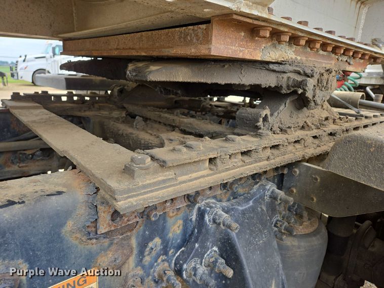 image for item ER5263 2015 Freightliner Cascadia 125 semi truck