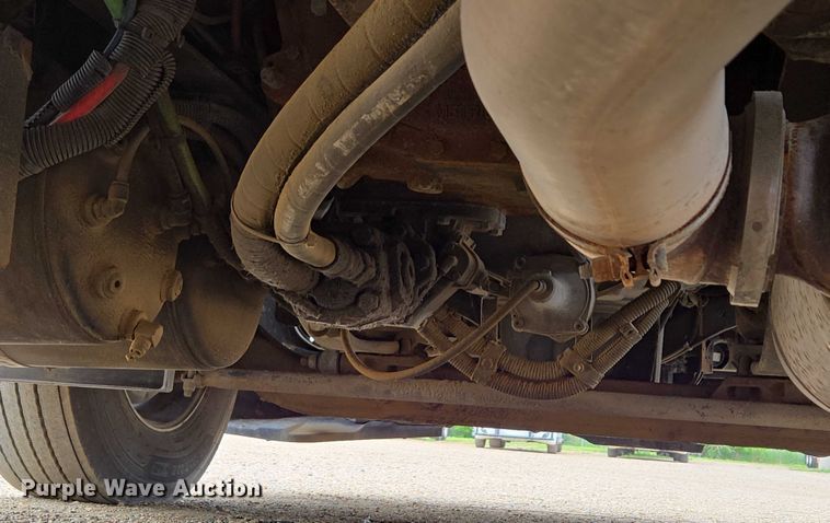 image for item ER5263 2015 Freightliner Cascadia 125 semi truck