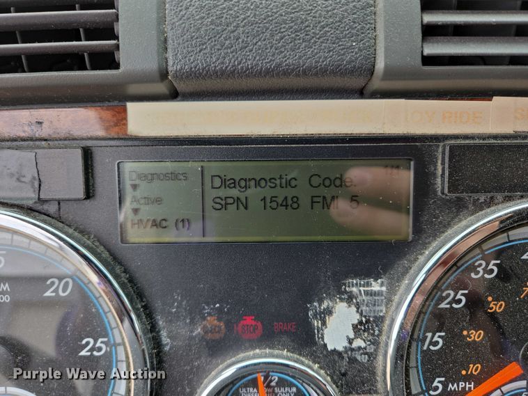 image for item ER5263 2015 Freightliner Cascadia 125 semi truck