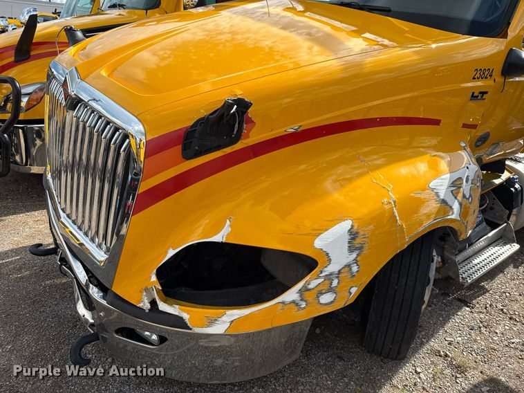 image for item HI9250 2023 International LT625 semi truck