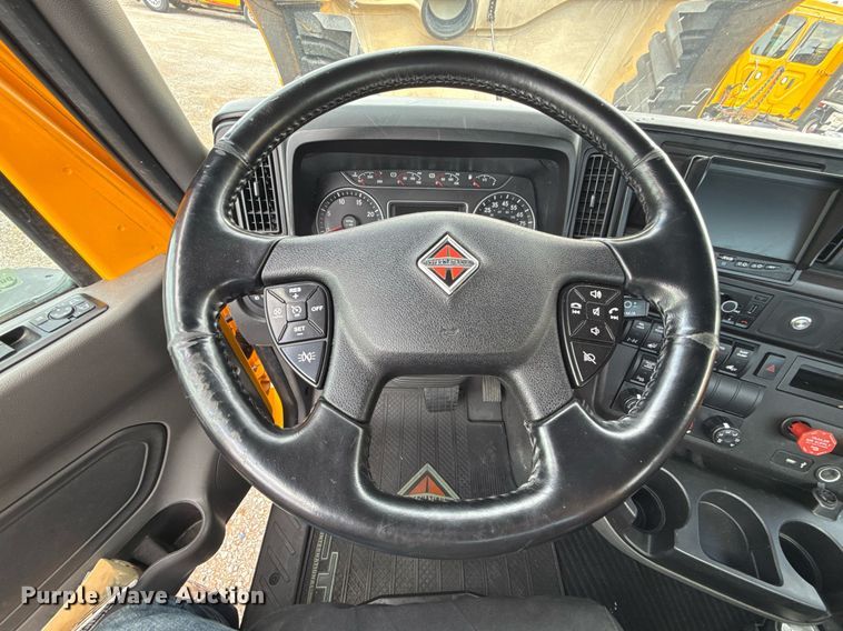 image for item HI9250 2023 International LT625 semi truck