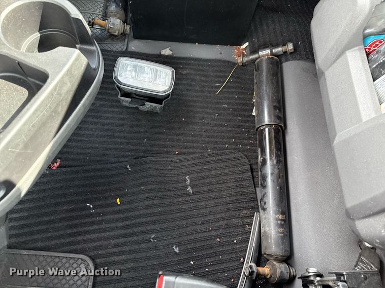 image for item HI9250 2023 International LT625 semi truck