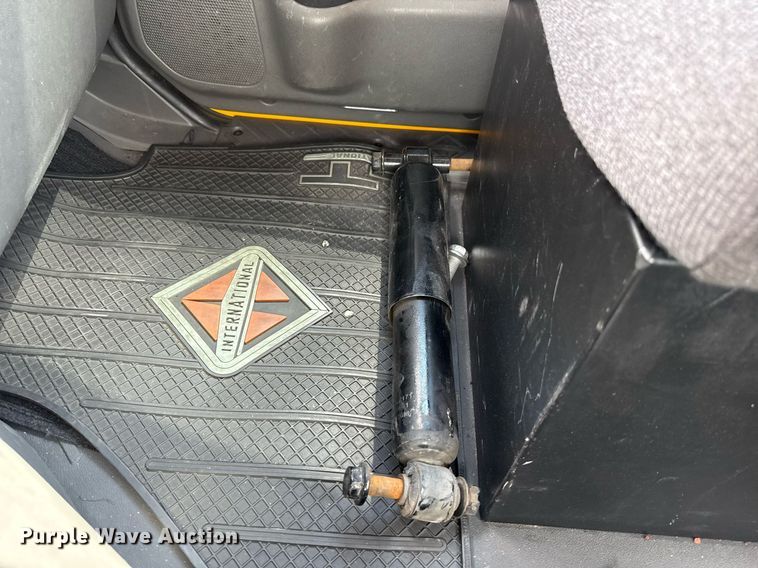 image for item HI9250 2023 International LT625 semi truck