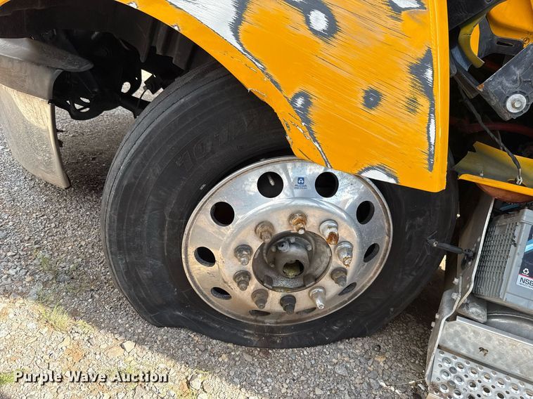 image for item HI9250 2023 International LT625 semi truck