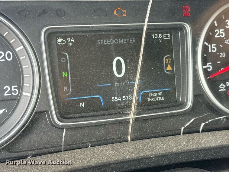 image for item HI9251 2021 International LT625 semi truck