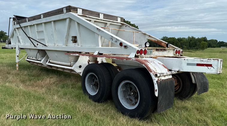 image for item HI9255 1979 Timpte-Beall 301-A bottom dump trailer