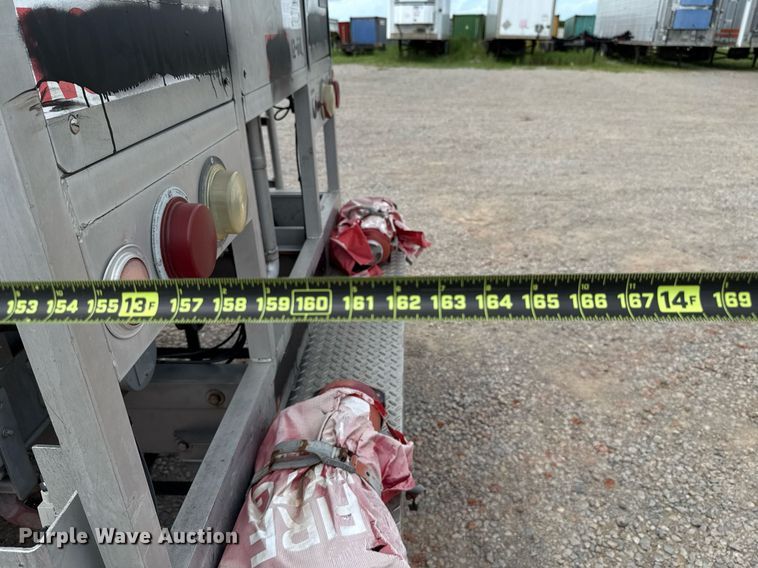 image for item HI9272 1989 Ford F600 fuel truck