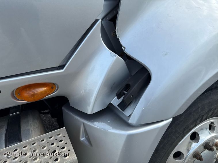 image for item HI9282 2011 International ProStar Premium  semi truck