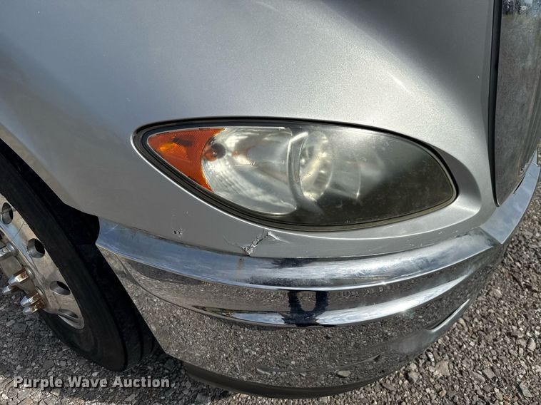 image for item HI9282 2011 International ProStar Premium  semi truck