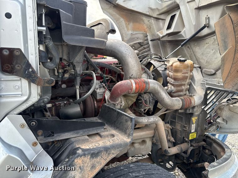 image for item HI9282 2011 International ProStar Premium  semi truck