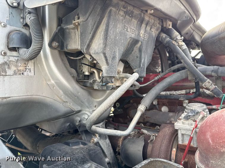 image for item HI9282 2011 International ProStar Premium  semi truck