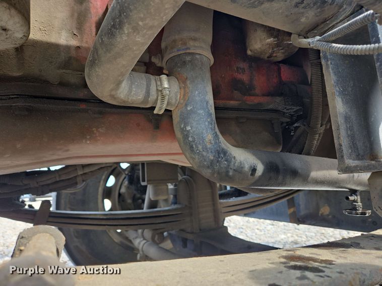 image for item YA0473 2014 Kenworth W900 semi truck