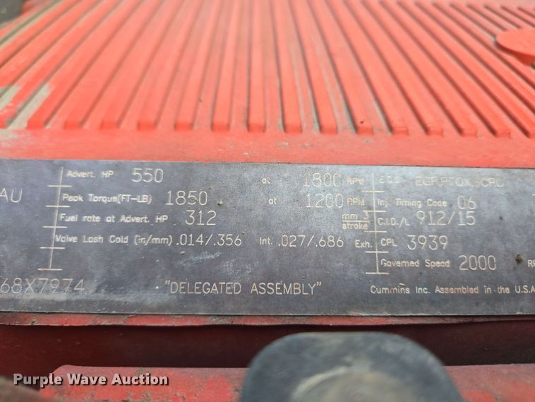 image for item YA0473 2014 Kenworth W900 semi truck