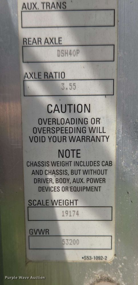 image for item YA0473 2014 Kenworth W900 semi truck