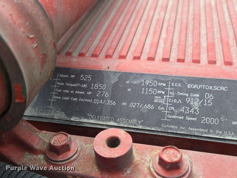 image for item YA0475 2018 Peterbilt 389 semi truck