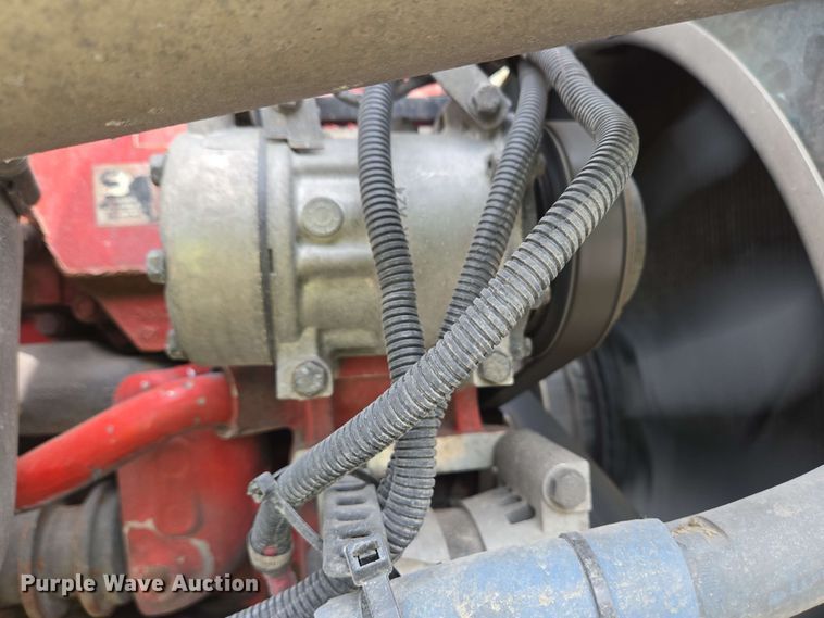 image for item YA0475 2018 Peterbilt 389 semi truck