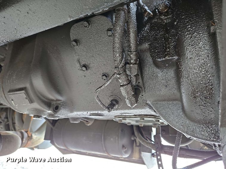 image for item YA0475 2018 Peterbilt 389 semi truck