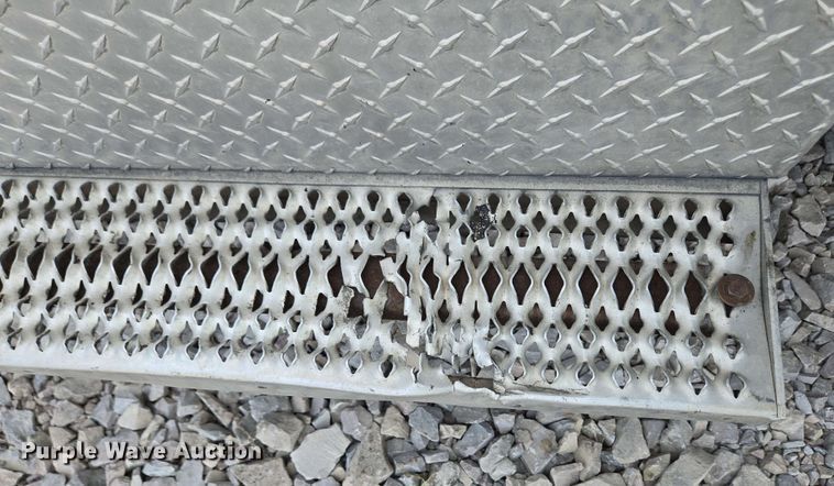 image for item YA0476 2019 Peterbilt 389 semi truck