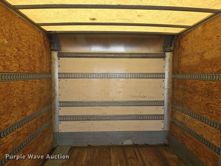 image for item YA0492 2012 Freightliner  Business Class M2 106 box truck